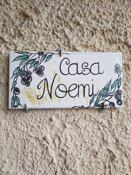 Casa Noemi, A Pochi Passi Dalle Spiagge E Dal Centro Di Arma Di Taggia. Bagian luar foto